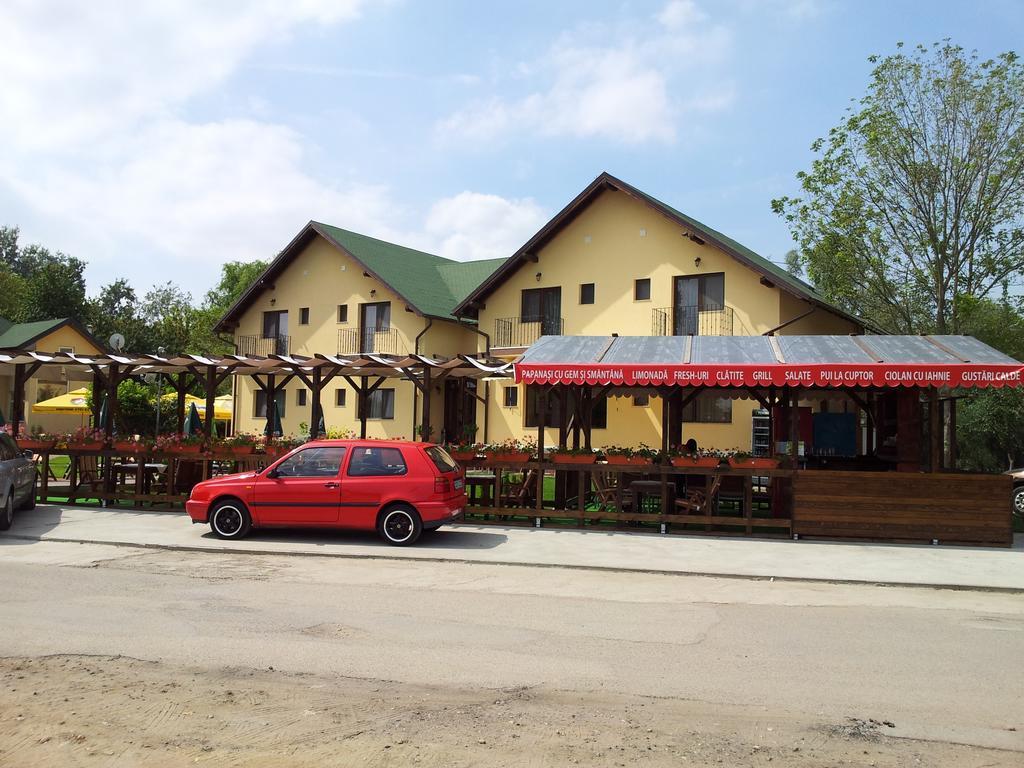 Pensiunea Lunca Arad Exterior foto